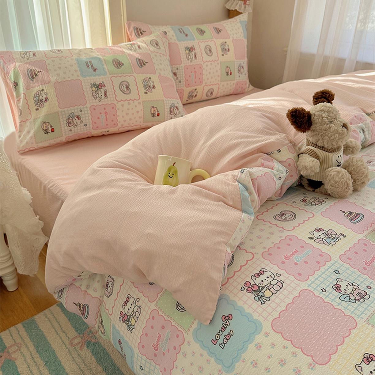 91家纺网 家纺一手货源 找家纺 贝扬思家纺 2025新款敲可爱的奶呼呼云感双层纱简约四件套系列-超级治愈~ 蛋糕派