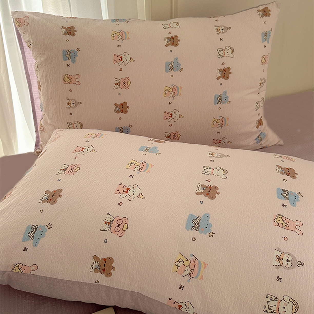 91家纺网 家纺一手货源 找家纺 贝扬思家纺 2025新款敲可爱的奶呼呼云感双层纱简约四件套系列-超级治愈~ 动物游园