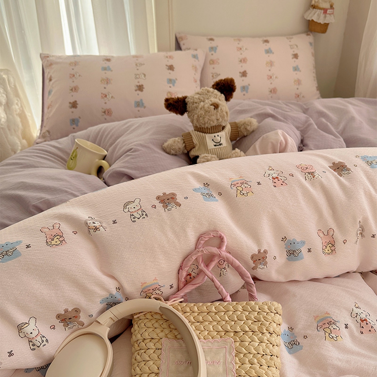 91家纺网 家纺一手货源 找家纺 贝扬思家纺 2025新款敲可爱的奶呼呼云感双层纱简约四件套系列-超级治愈~ 动物游园