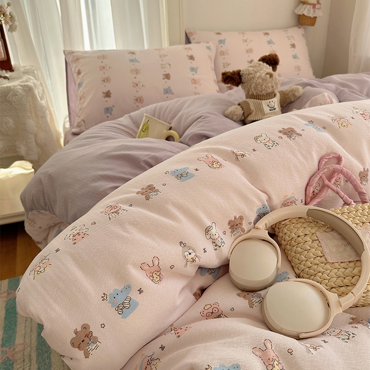 91家纺网 家纺一手货源 找家纺 贝扬思家纺 2025新款敲可爱的奶呼呼云感双层纱简约四件套系列-超级治愈~ 动物游园