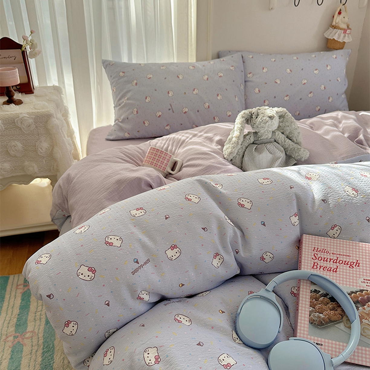 91家纺网 家纺一手货源 找家纺 贝扬思家纺 2025新款敲可爱的奶呼呼云感双层纱简约四件套系列-超级治愈~ 蓝莓奶糖