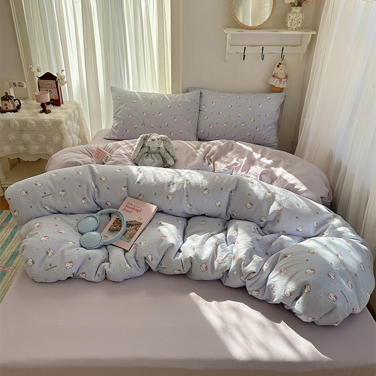 91家纺网 家纺一手货源 找家纺 贝扬思家纺 2025新款敲可爱的奶呼呼云感双层纱简约四件套系列-超级治愈~ 蓝莓奶糖