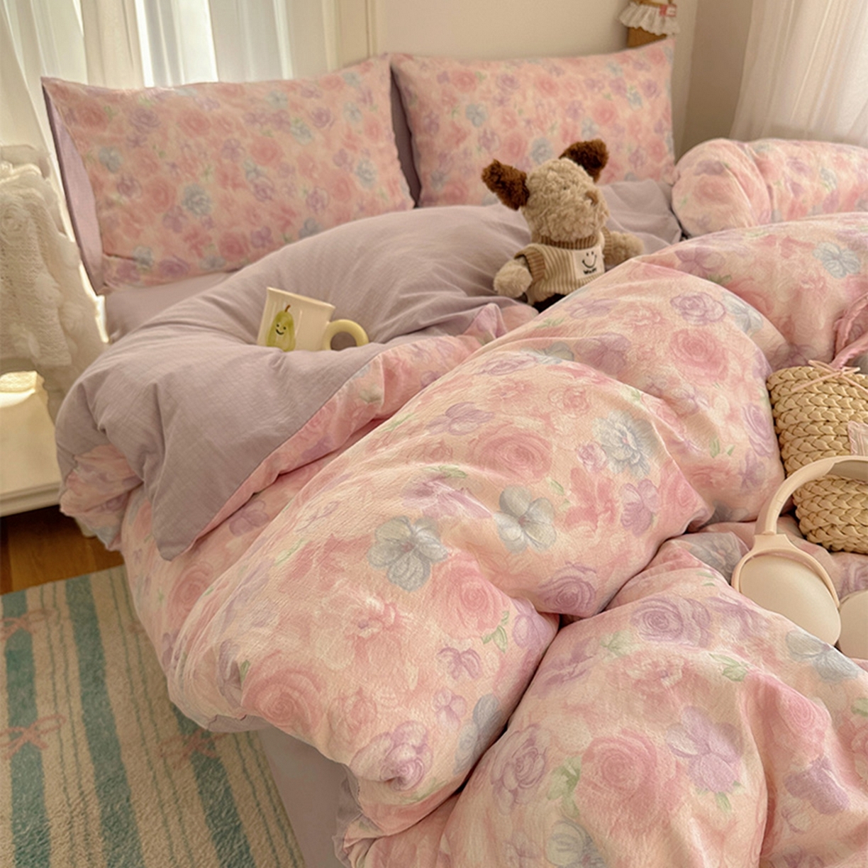 91家纺网 家纺一手货源 找家纺 贝扬思家纺 2025新款敲可爱的奶呼呼云感双层纱简约四件套系列-超级治愈~ 烟紫