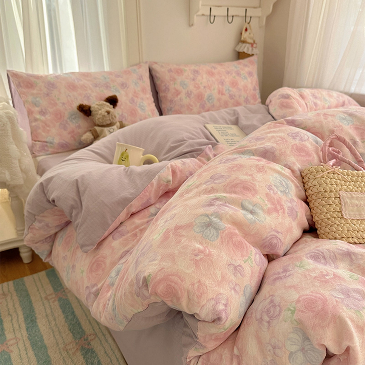 91家纺网 家纺一手货源 找家纺 贝扬思家纺 2025新款敲可爱的奶呼呼云感双层纱简约四件套系列-超级治愈~ 烟紫