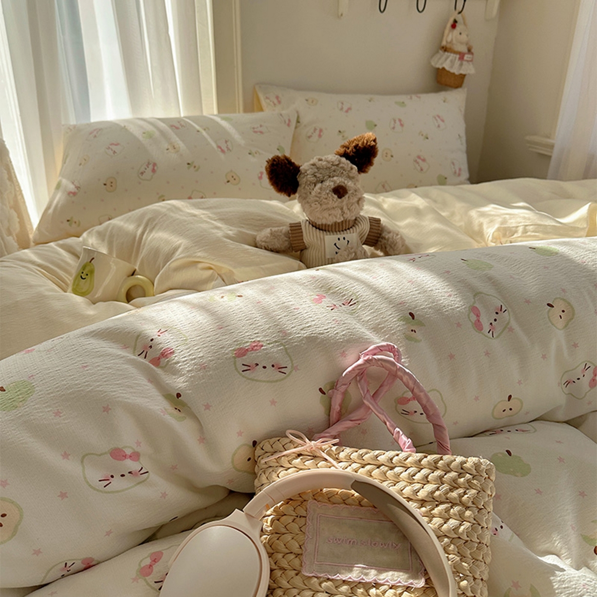 91家纺网 家纺一手货源 找家纺 贝扬思家纺 2025新款敲可爱的奶呼呼云感双层纱简约四件套系列-超级治愈~ 一口青苹果