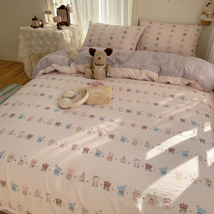 91家纺网 家纺一手货源 找家纺 星禾优选 2025新款全新热款敲可爱的奶呼呼云感双层纱简约四件套系列（提供买家秀） 动物游园