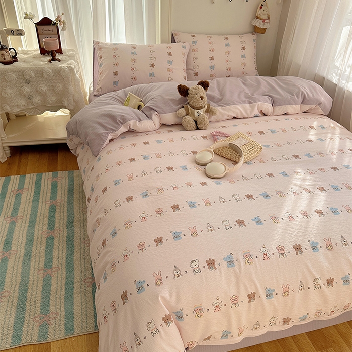 91家纺网 家纺一手货源 找家纺 星禾优选 2025新款全新热款敲可爱的奶呼呼云感双层纱简约四件套系列（提供买家秀） 动物游园