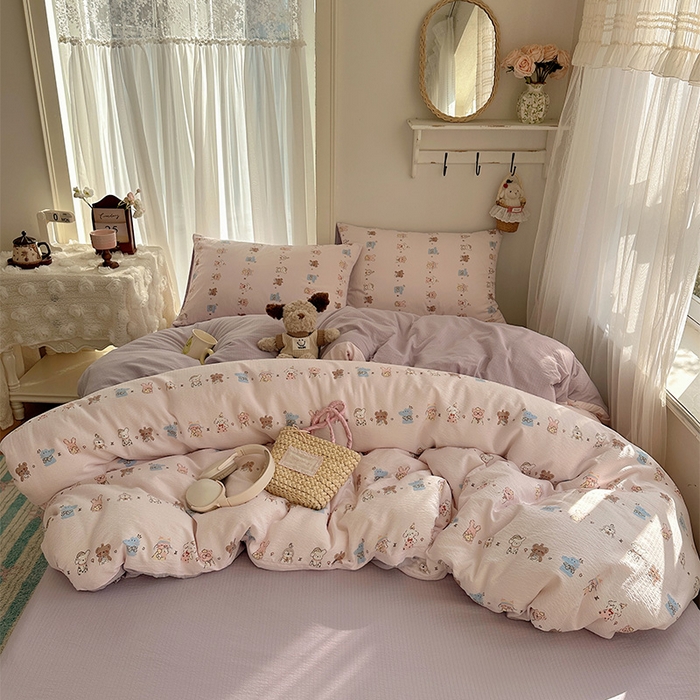 91家纺网 家纺一手货源 找家纺 星禾优选 2025新款全新热款敲可爱的奶呼呼云感双层纱简约四件套系列（提供买家秀） 动物游园