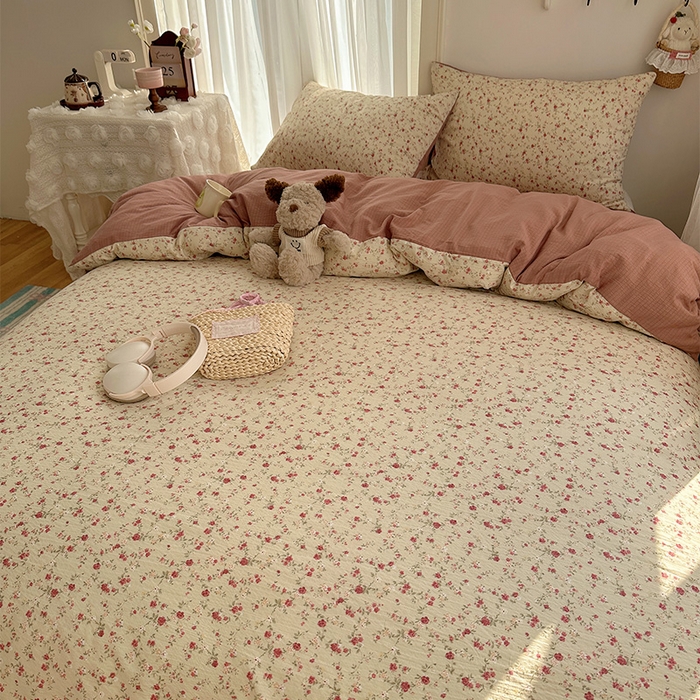 91家纺网 家纺一手货源 找家纺 星禾优选 2025新款全新热款敲可爱的奶呼呼云感双层纱简约四件套系列（提供买家秀） 见花则喜