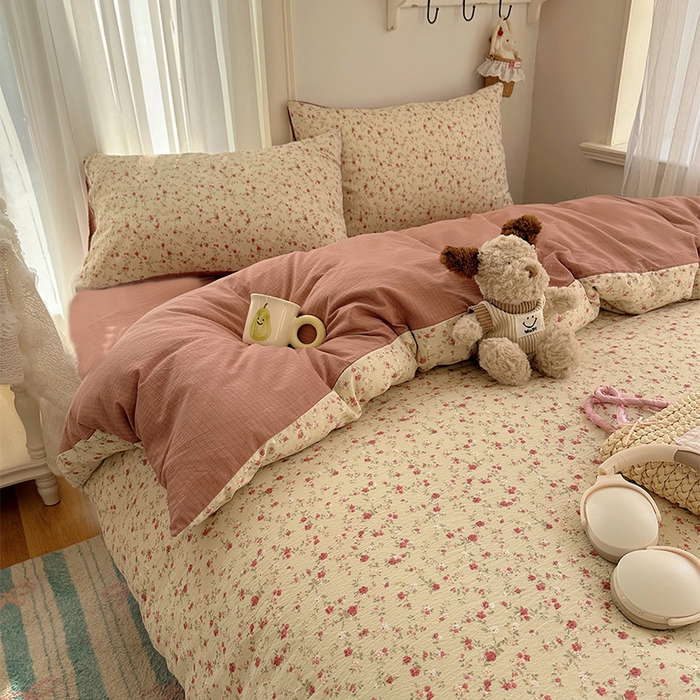 91家纺网 家纺一手货源 找家纺 星禾优选 2025新款全新热款敲可爱的奶呼呼云感双层纱简约四件套系列（提供买家秀） 见花则喜