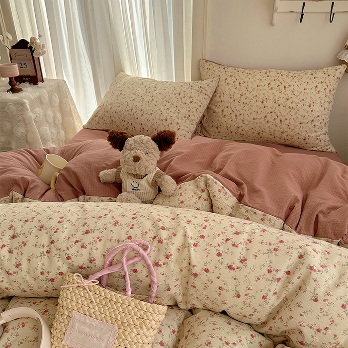 91家纺网 家纺一手货源 找家纺 星禾优选 2025新款全新热款敲可爱的奶呼呼云感双层纱简约四件套系列（提供买家秀） 见花则喜