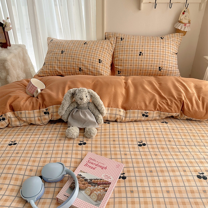 91家纺网 家纺一手货源 找家纺 星禾优选 2025新款全新热款敲可爱的奶呼呼云感双层纱简约四件套系列（提供买家秀） 焦糖樱桃