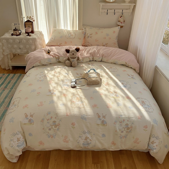 91家纺网 家纺一手货源 找家纺 星禾优选 2025新款全新热款敲可爱的奶呼呼云感双层纱简约四件套系列（提供买家秀） 镜子里的兔