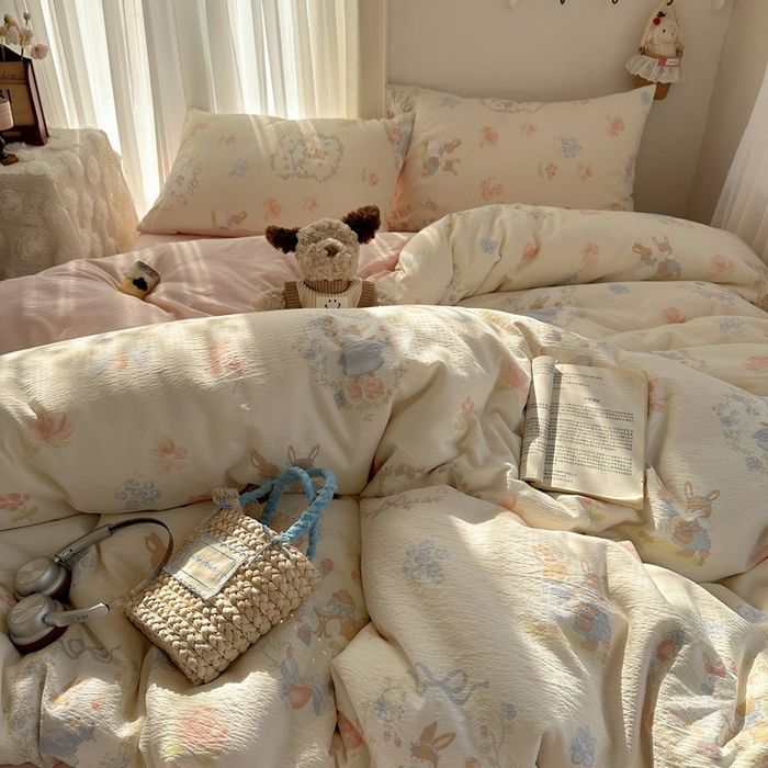 91家纺网 家纺一手货源 找家纺 星禾优选 2025新款全新热款敲可爱的奶呼呼云感双层纱简约四件套系列（提供买家秀） 镜子里的兔