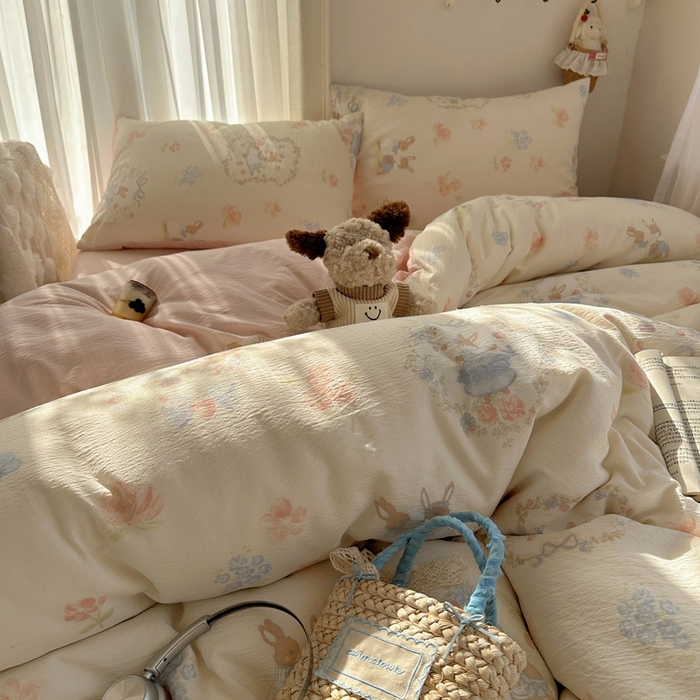 91家纺网 家纺一手货源 找家纺 星禾优选 2025新款全新热款敲可爱的奶呼呼云感双层纱简约四件套系列（提供买家秀） 镜子里的兔