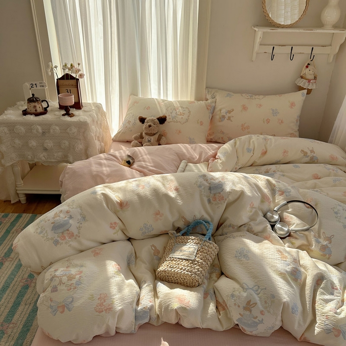 91家纺网 家纺一手货源 找家纺 星禾优选 2025新款全新热款敲可爱的奶呼呼云感双层纱简约四件套系列（提供买家秀） 镜子里的兔