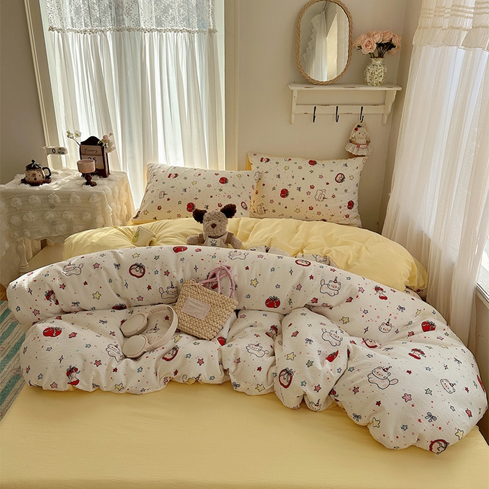 91家纺网 家纺一手货源 找家纺 星禾优选 2025新款全新热款敲可爱的奶呼呼云感双层纱简约四件套系列（提供买家秀） 苹果小怪