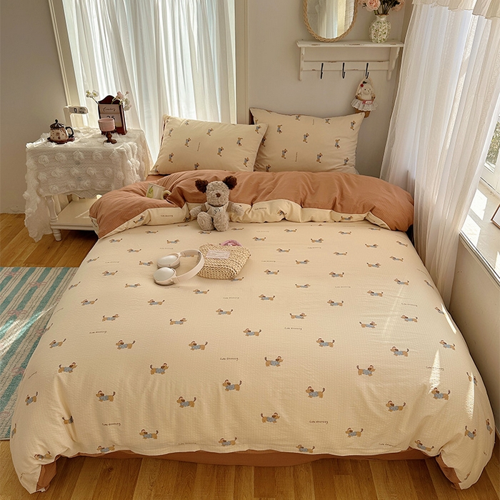 91家纺网 家纺一手货源 找家纺 星禾优选 2025新款全新热款敲可爱的奶呼呼云感双层纱简约四件套系列（提供买家秀） 俏皮狗