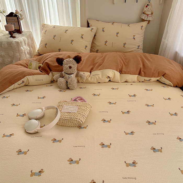 91家纺网 家纺一手货源 找家纺 星禾优选 2025新款全新热款敲可爱的奶呼呼云感双层纱简约四件套系列（提供买家秀） 俏皮狗