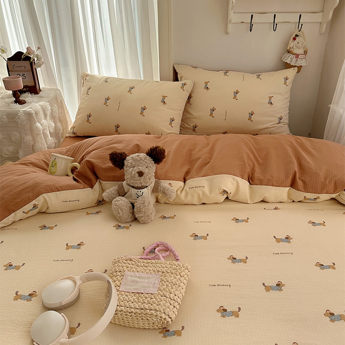 91家纺网 家纺一手货源 找家纺 星禾优选 2025新款全新热款敲可爱的奶呼呼云感双层纱简约四件套系列（提供买家秀） 俏皮狗