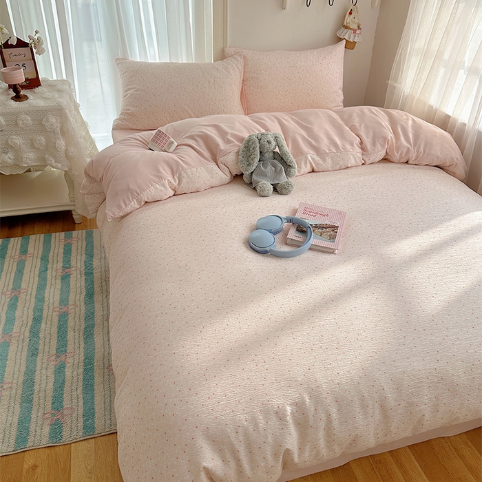 91家纺网 家纺一手货源 找家纺 星禾优选 2025新款全新热款敲可爱的奶呼呼云感双层纱简约四件套系列（提供买家秀） 樱桃奶球