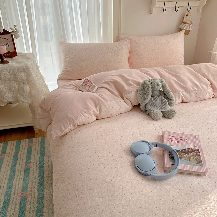 91家纺网 家纺一手货源 找家纺 星禾优选 2025新款全新热款敲可爱的奶呼呼云感双层纱简约四件套系列（提供买家秀） 樱桃奶球