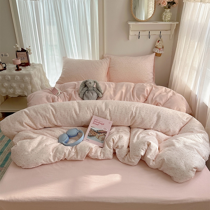 91家纺网 家纺一手货源 找家纺 星禾优选 2025新款全新热款敲可爱的奶呼呼云感双层纱简约四件套系列（提供买家秀） 樱桃奶球