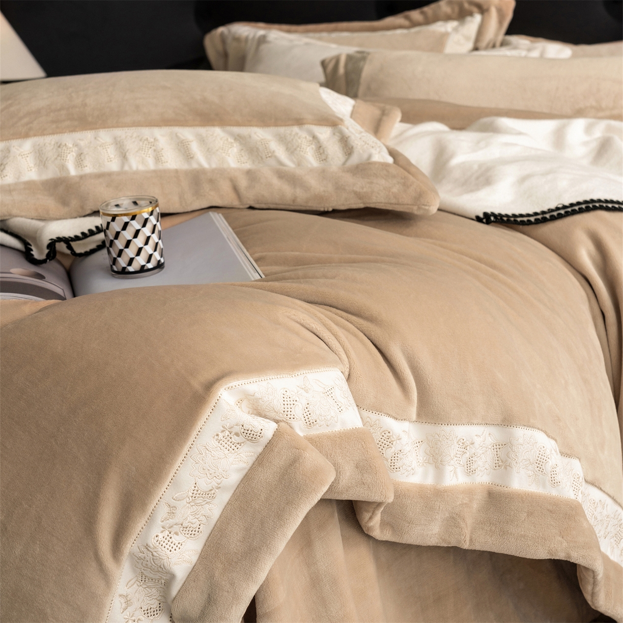 91家纺网 家纺一手货源 找家纺 时亿 20225新款高克重270g奶芙绒系列--知岚 知岚--卡其