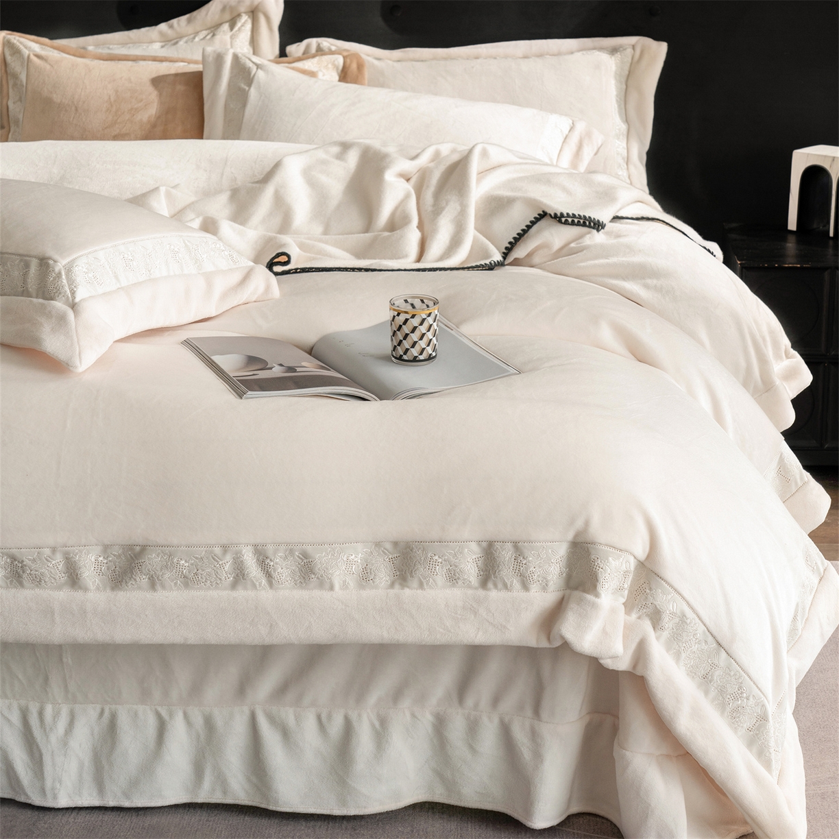 91家纺网 家纺一手货源 找家纺 时亿 20225新款高克重270g奶芙绒系列--知岚 知岚--暖白