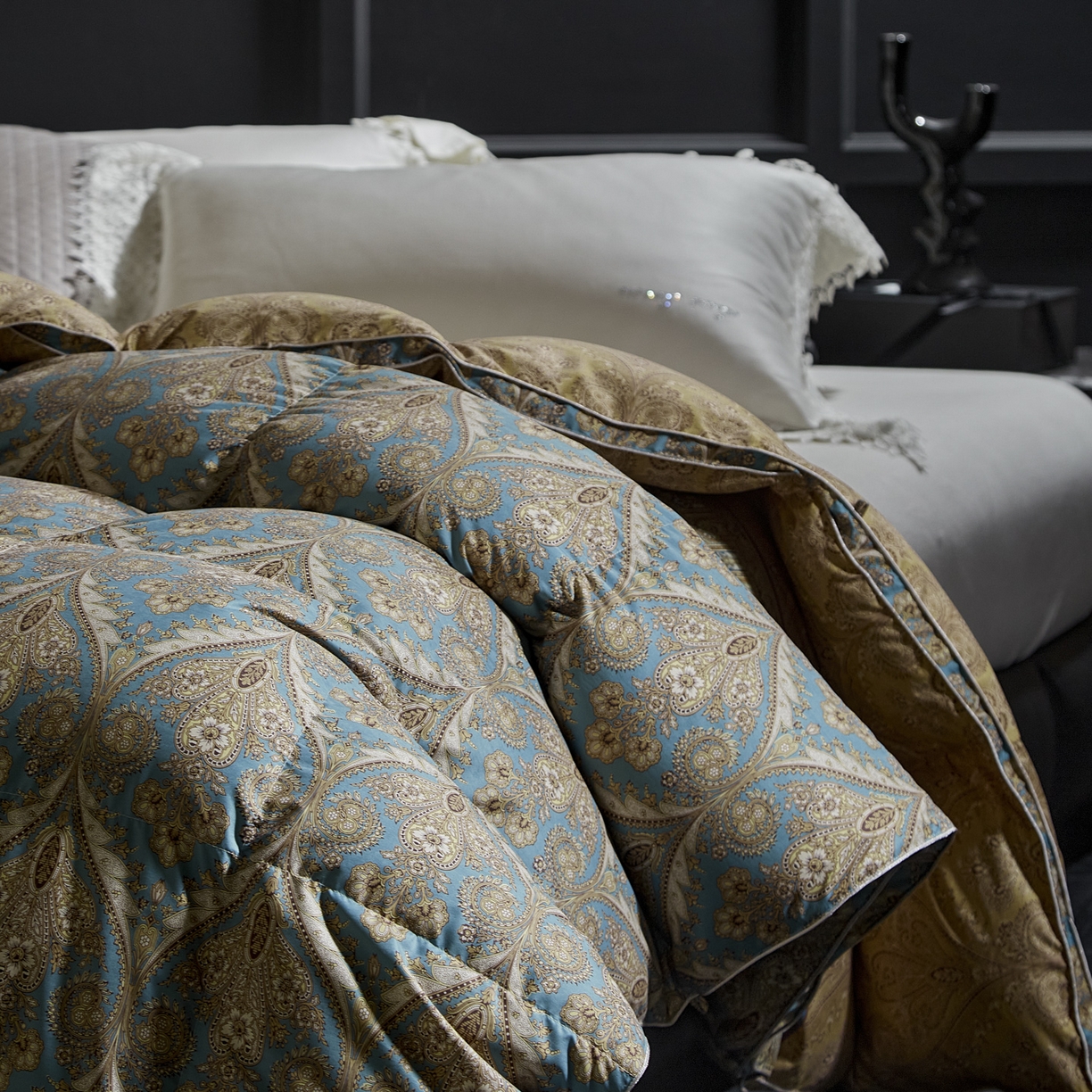 91家纺网 家纺一手货源 找家纺 （总）暖羽屋羽绒馆 2025新款国标95白鹅绒被子 绒子含量95羽绒被芯 双人2米加大冬被 婚庆羽绒被秋冬被