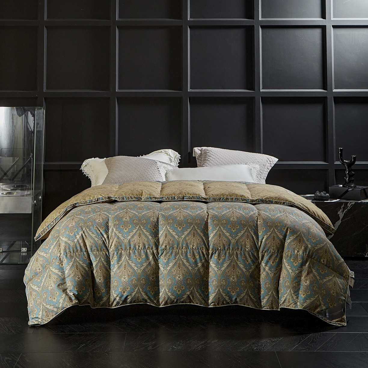 91家纺网 家纺一手货源 找家纺 （总）暖羽屋羽绒馆 2025新款国标95白鹅绒被子 绒子含量95羽绒被芯 双人2米加大冬被 婚庆羽绒被秋冬被