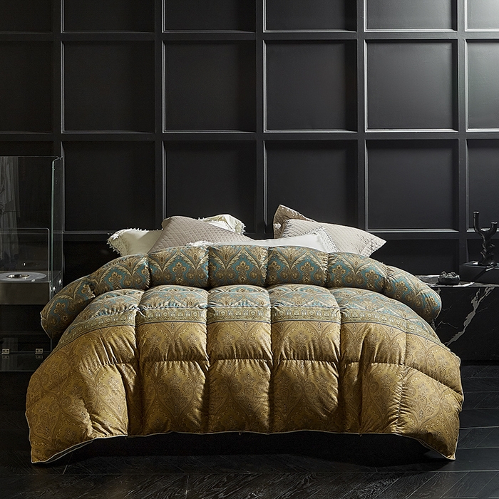 91家纺网 家纺一手货源 找家纺 暖羽屋羽绒馆 2025新款国标95白鹅绒被子 绒子含量95羽绒被芯 双人2米加大冬被 婚庆羽绒被秋冬被 恒运莱 金-角度二