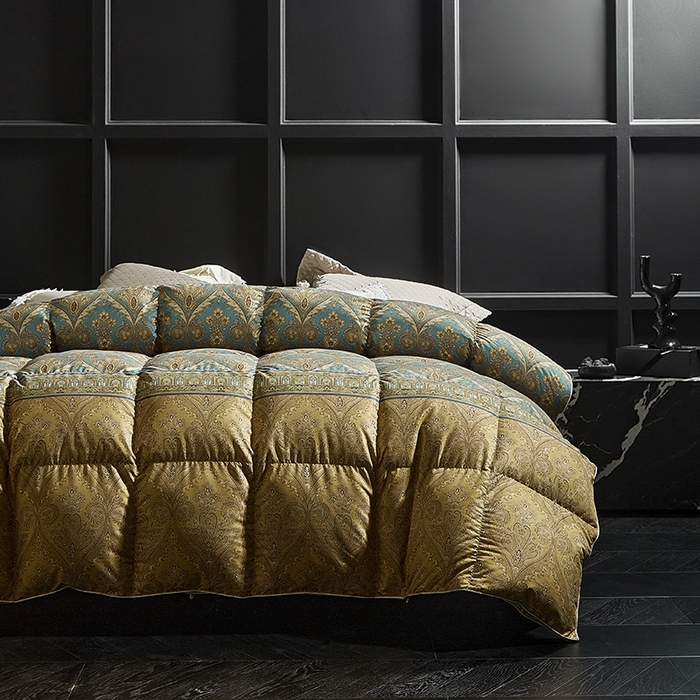 91家纺网 家纺一手货源 找家纺 暖羽屋羽绒馆 2025新款国标95白鹅绒被子 绒子含量95羽绒被芯 双人2米加大冬被 婚庆羽绒被秋冬被 恒运莱 金-角度二