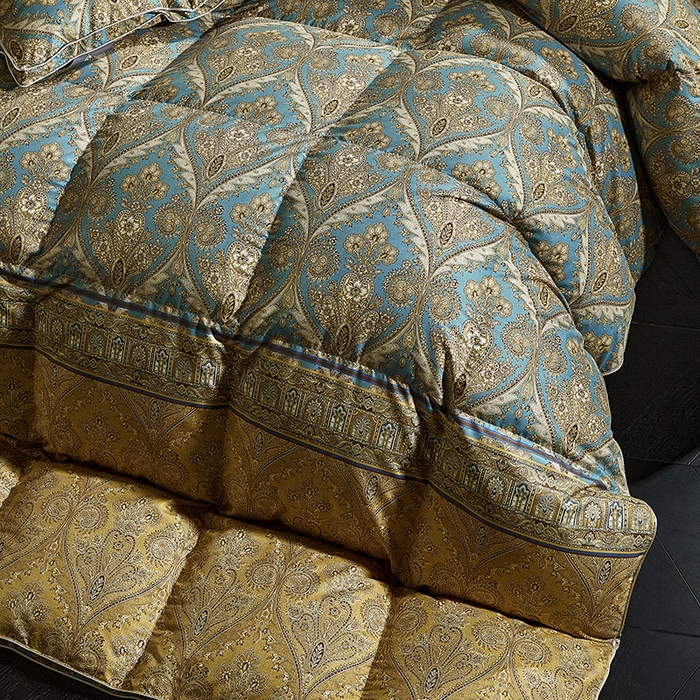 91家纺网 家纺一手货源 找家纺 暖羽屋羽绒馆 2025新款绒子含量95羽绒被国标95白鸭绒被芯 白鸭绒被子2.2米 双人春秋冬被 恒运莱 金-角度二