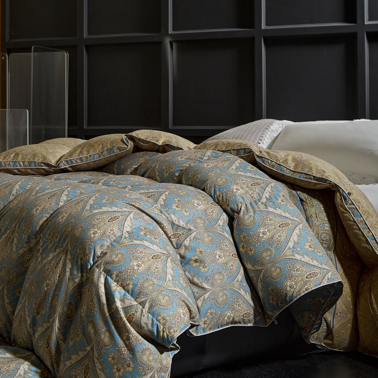 91家纺网 家纺一手货源 找家纺 暖羽屋羽绒馆 2025新款绒子含量95羽绒被国标95白鸭绒被芯 白鸭绒被子2.2米 双人春秋冬被 恒运莱 金-角度一