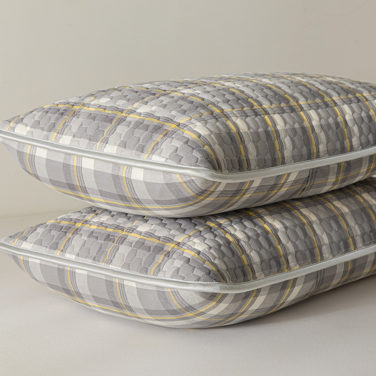 91家纺网 家纺一手货源 找家纺 芬晴家纺 2025新款全棉色织棉花枕套 清风-灰