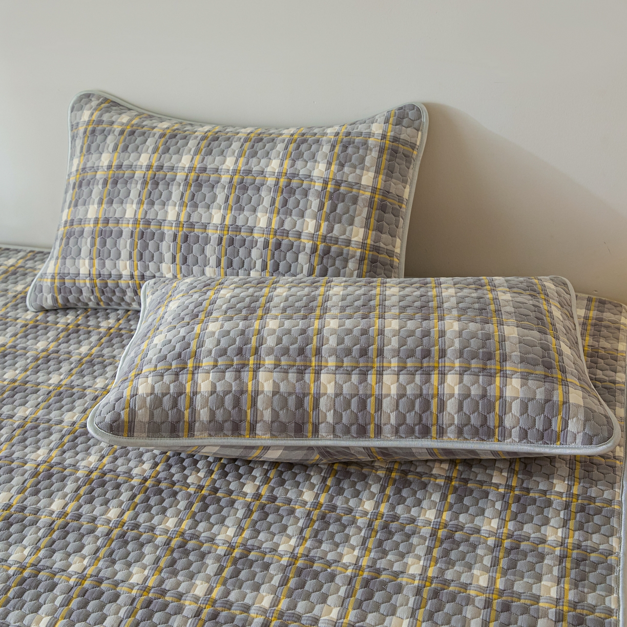 91家纺网 家纺一手货源 找家纺 芬晴家纺 2025新款色织全棉棉花床笠 清风-灰