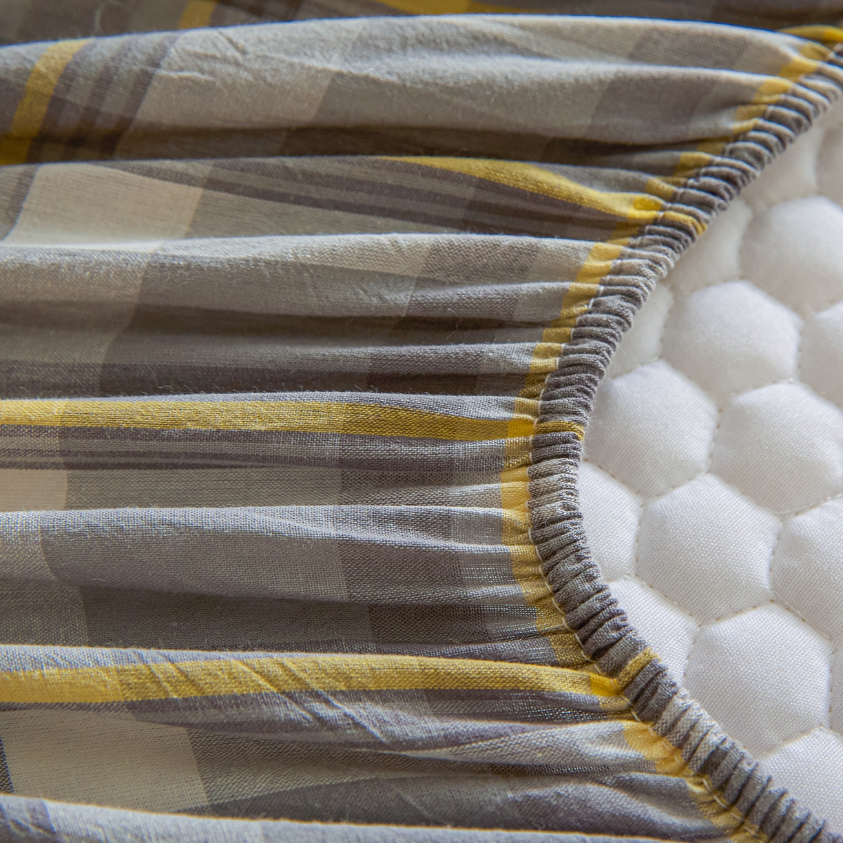 91家纺网 家纺一手货源 找家纺 芬晴家纺 2025新款色织全棉棉花床笠 清风-灰