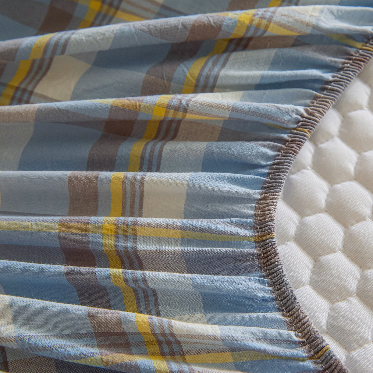 91家纺网 家纺一手货源 找家纺 芬晴家纺 2025新款色织全棉棉花床笠 清风-兰