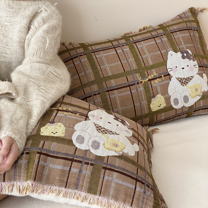 91家纺网 家纺一手货源 找家纺 麻依 2025新款全棉四层纱布软萌流苏枕巾 蛋糕小咪