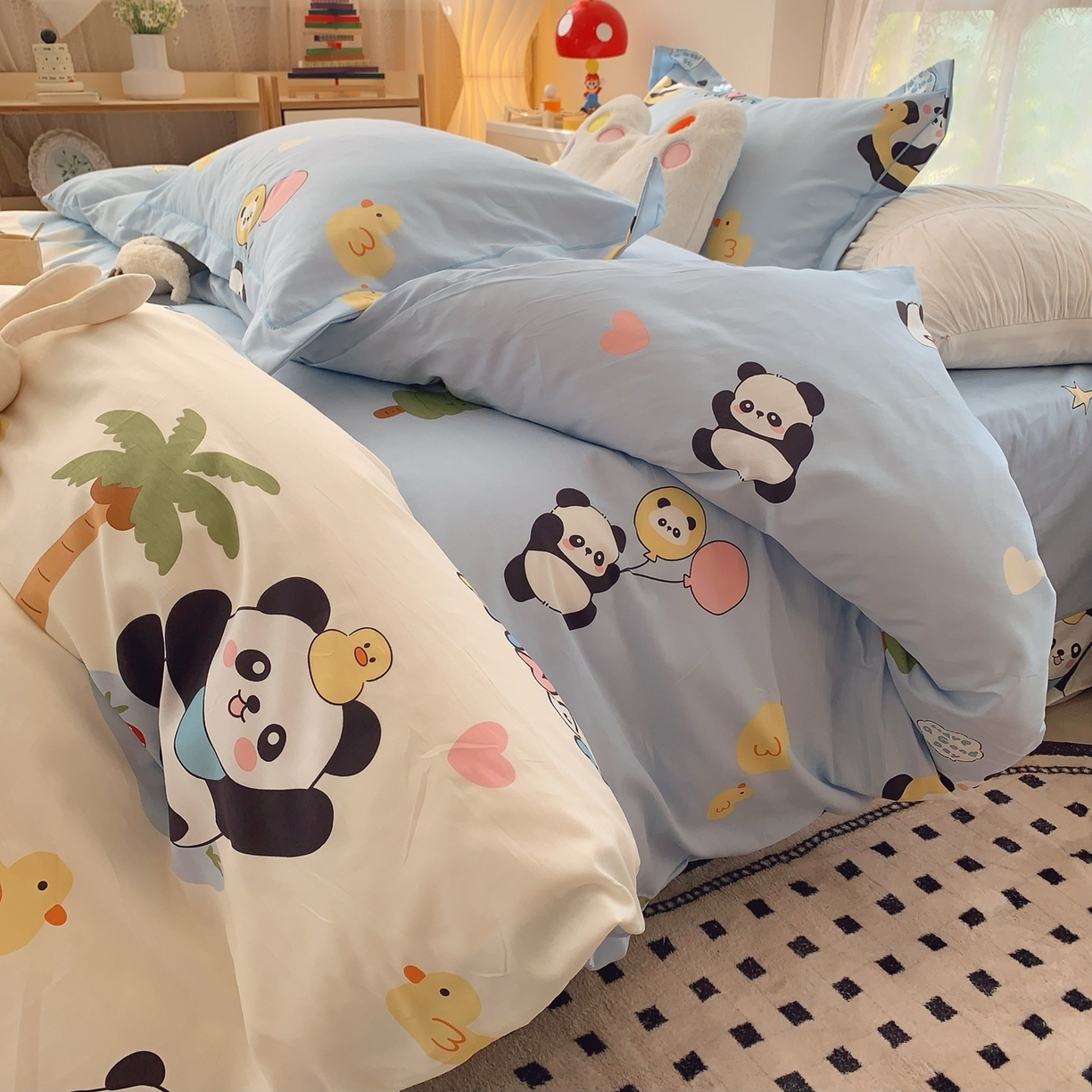 91家纺网 家纺一手货源 找家纺 莱豫家纺 2026新款全棉纯棉小清新印花四件套-第一波 快乐熊猫蓝