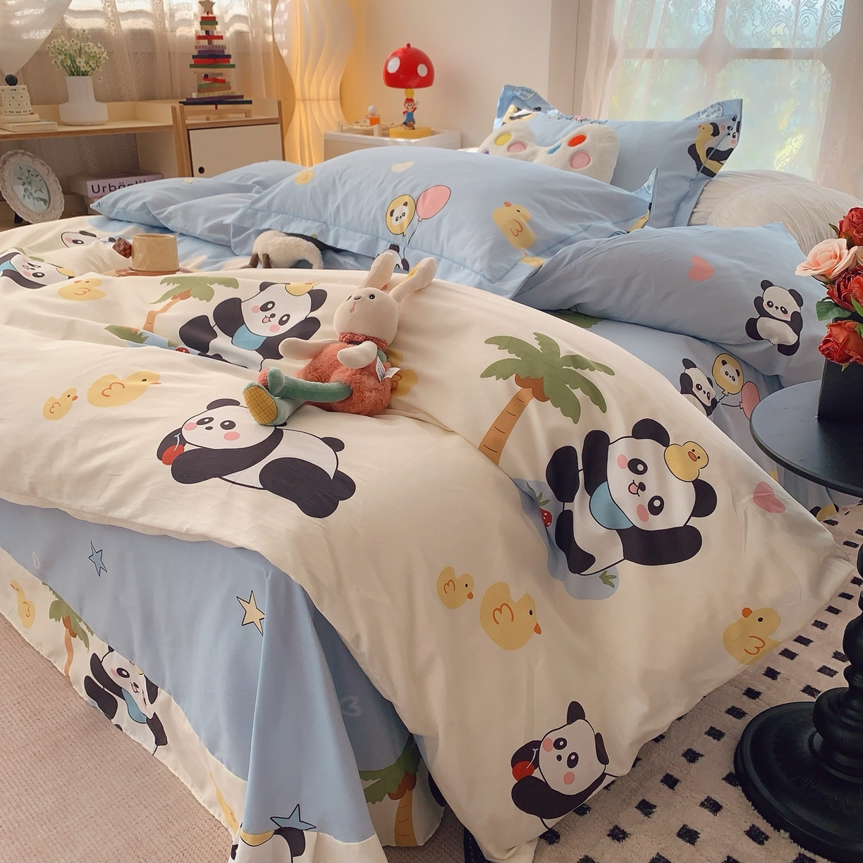 91家纺网 家纺一手货源 找家纺 莱豫家纺 2026新款全棉纯棉小清新印花四件套-第一波 快乐熊猫蓝