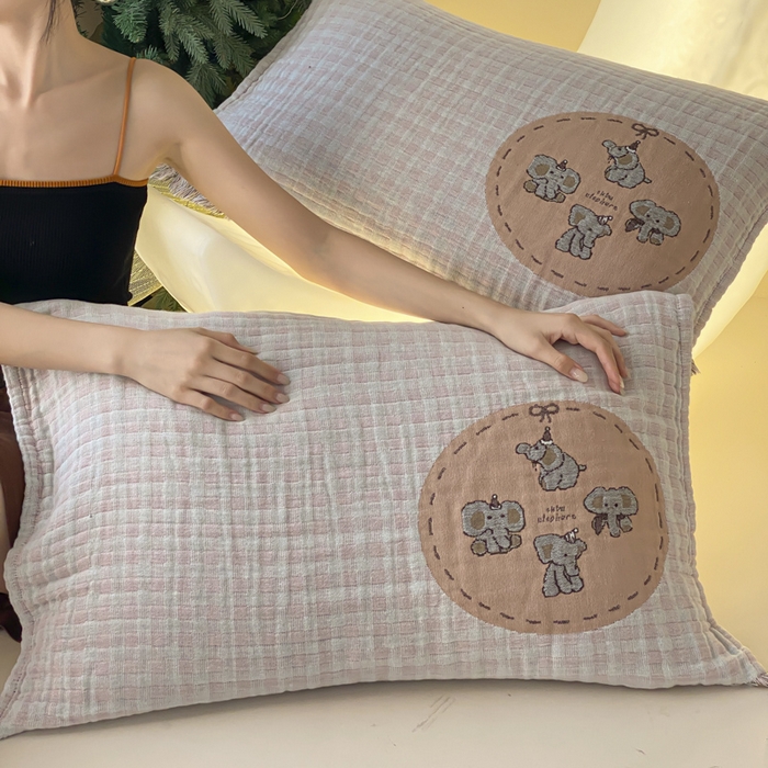 91家纺网 家纺一手货源 找家纺 麻依 2025新款全棉四层纱布软萌流苏枕巾 帽子小象