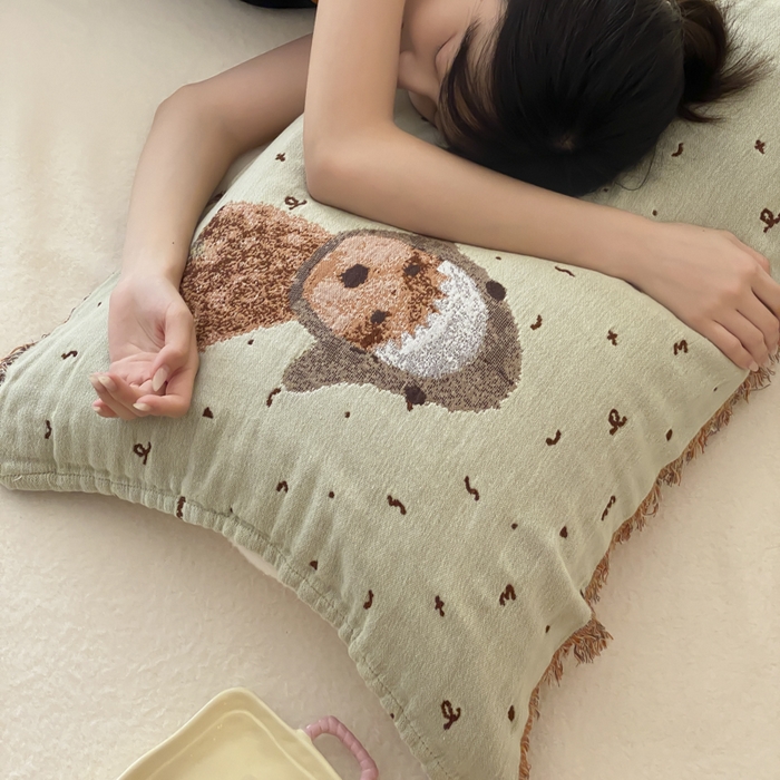 91家纺网 家纺一手货源 找家纺 麻依 2025新款全棉四层纱布软萌流苏枕巾 鲨鱼小狗