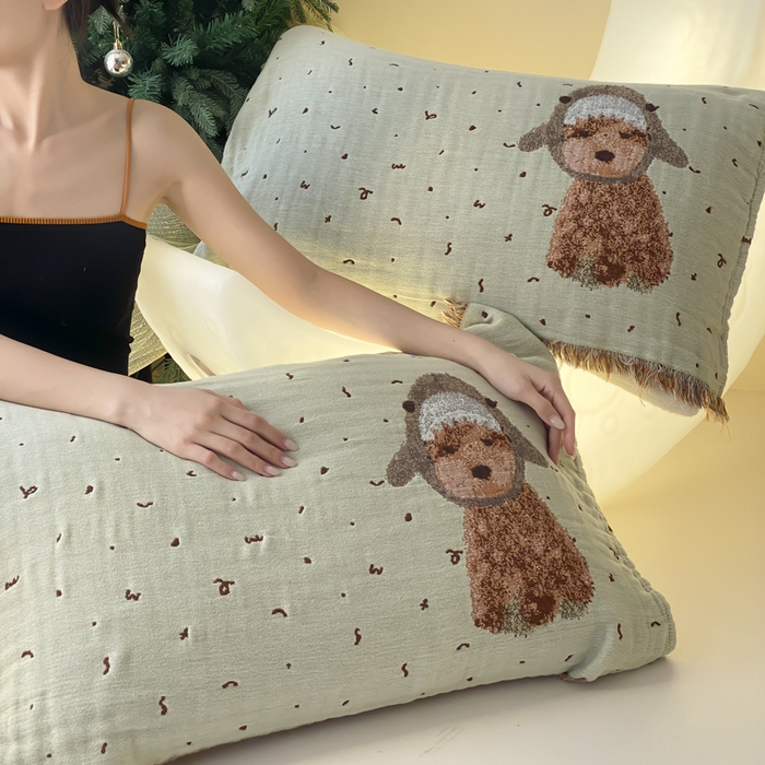 91家纺网 家纺一手货源 找家纺 麻依 2025新款全棉四层纱布软萌流苏枕巾 鲨鱼小狗