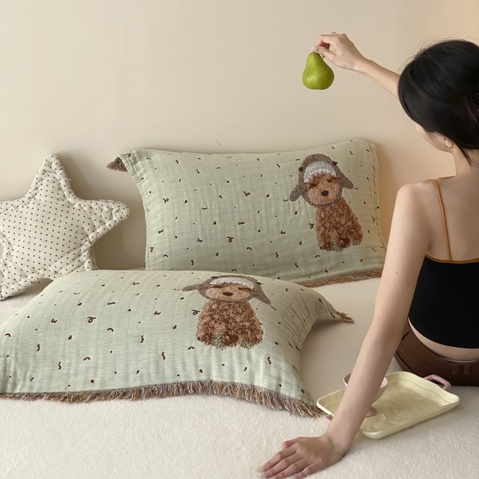 91家纺网 家纺一手货源 找家纺 麻依 2025新款全棉四层纱布软萌流苏枕巾 鲨鱼小狗