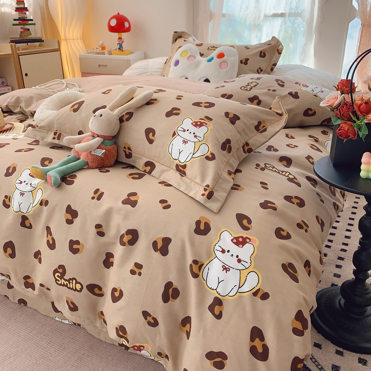 91家纺网 家纺一手货源 找家纺 莱豫家纺 2026新款全棉纯棉小清新印花四件套-第一波 猫咪豹纹咖