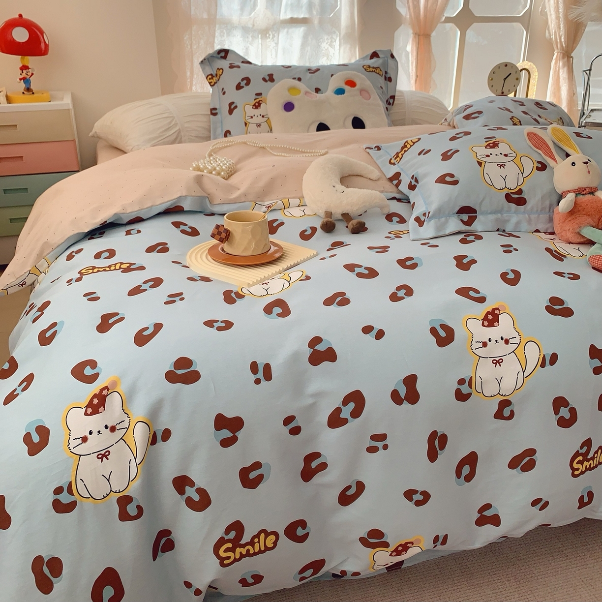 91家纺网 家纺一手货源 找家纺 莱豫家纺 2026新款全棉纯棉小清新印花四件套-第一波 猫咪豹纹蓝