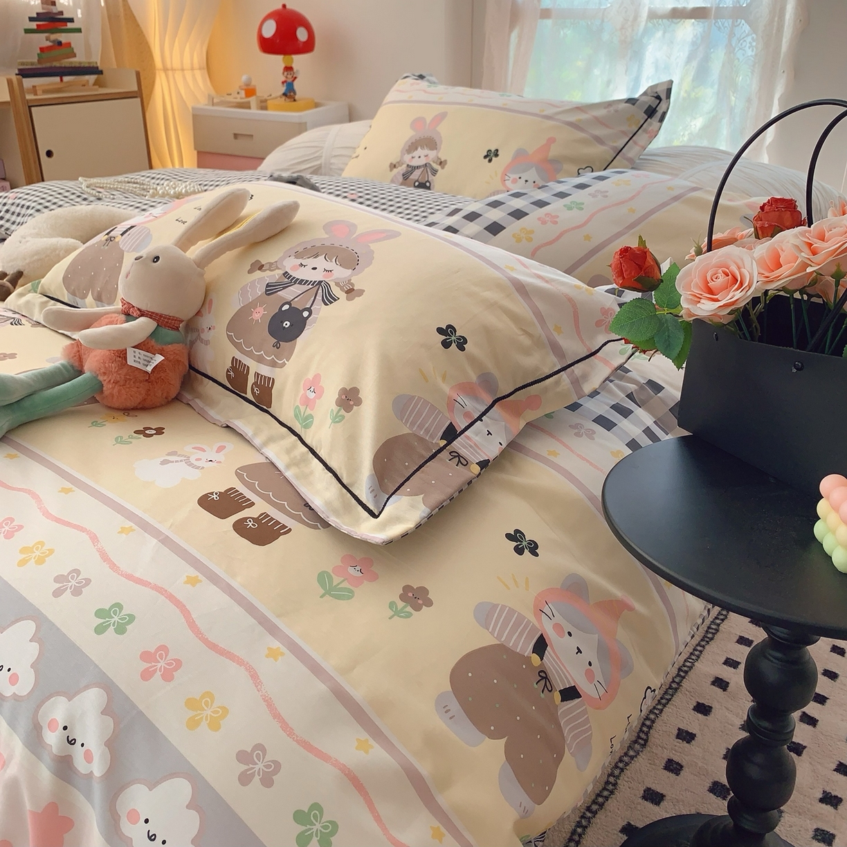 91家纺网 家纺一手货源 找家纺 莱豫家纺 2026新款全棉纯棉小清新印花四件套-第一波 猫女郎