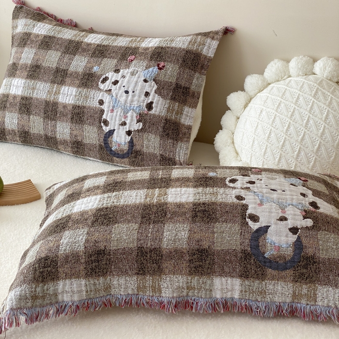 91家纺网 家纺一手货源 找家纺 麻依 2025新款全棉四层纱布软萌流苏枕巾 杂技小狗